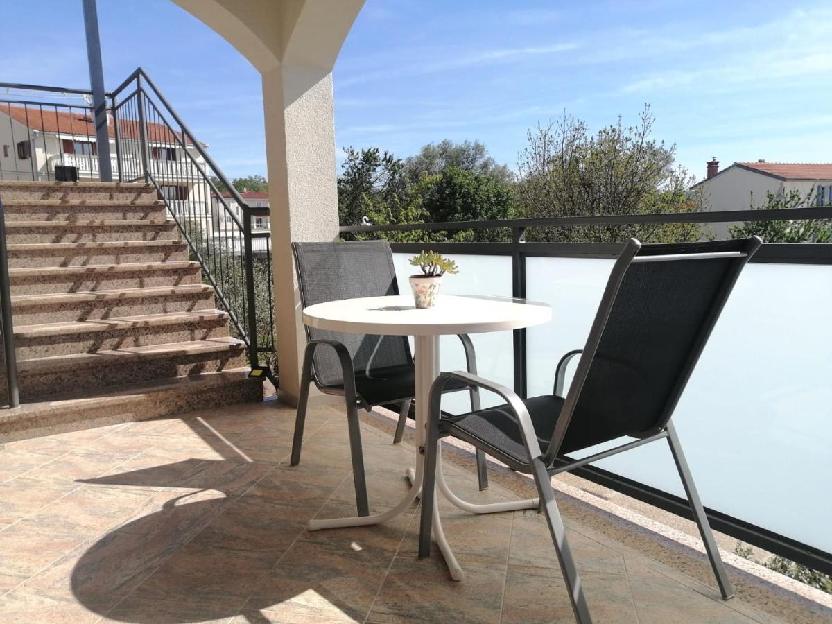 Lovely Sea View House In Island Krk