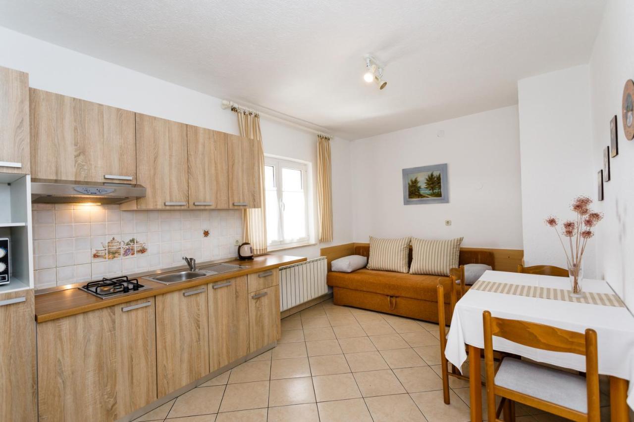 Apartment Lovely Sea View House In Island Krk