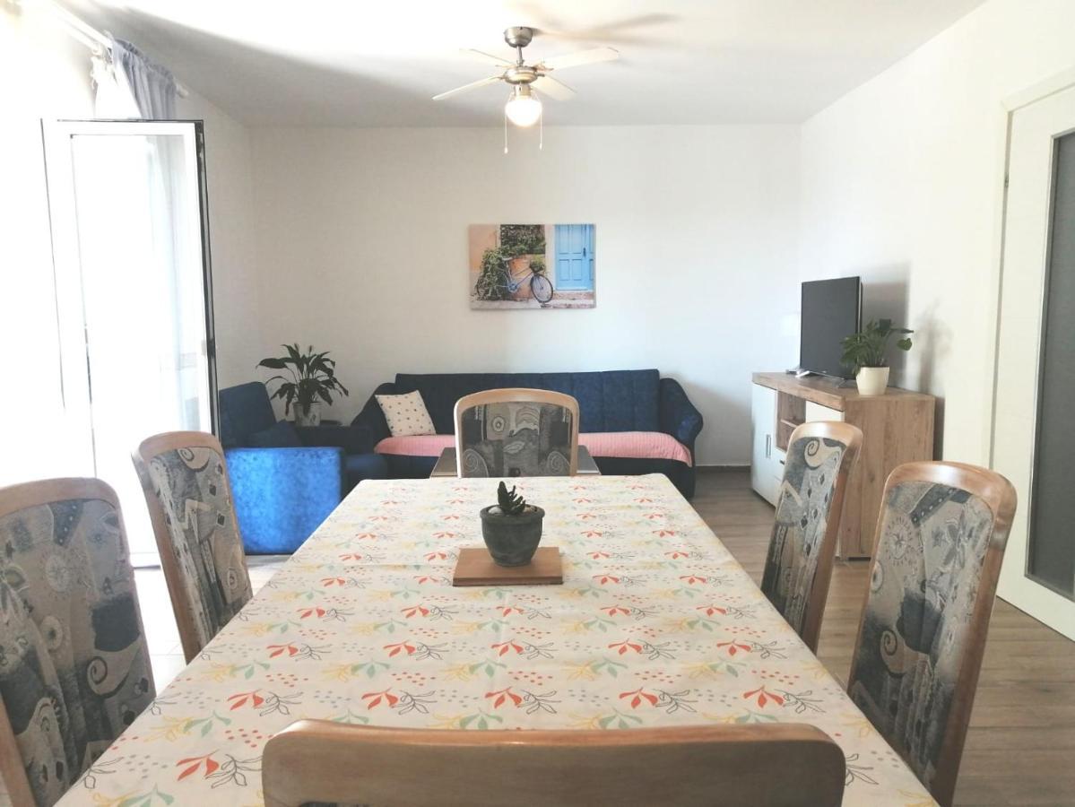 Lovely Sea View House In Island Krk Apartment